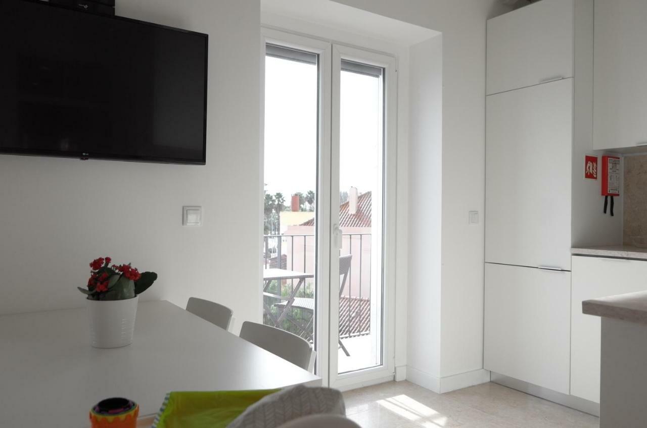 Ocean View Penthouse Apartamento Paço de Arcos Exterior foto